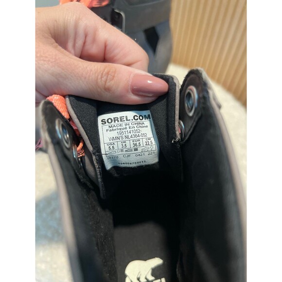 Sorel Women's Joan Arctic Wedge III Lexie Boot Waterproof Leather Wedge Bootie - Picture 6 of 6